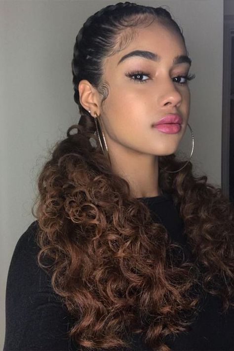 How To Style Baby Hairs: Styling baby hairs is an art that black and Latina women have been perfecting for years. Hispanic Hairstyles, Curly Hair Latina, Latin Hairstyles, Cute Latina Hairstyles, Black Baby Hairstyles, Mexican Hairstyles, Latina Hair, Baby Hairs, Baddie Hairstyles