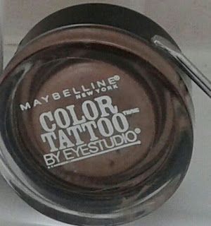 Monday Makeup, Maybelline Cosmetics, Maybelline Eyeshadow, Maybelline Color Tattoo, Creamy Eyeshadow, Diy Hack, Bottle Picture, Beauty Tricks, Cream Eyeshadow