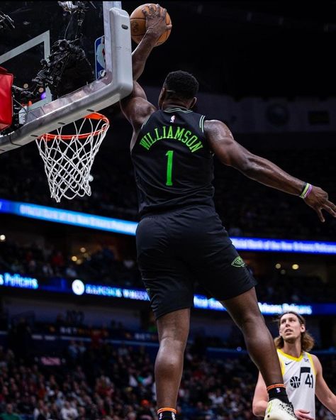 Zion Williamson Wallpaper, Zion Williamson, Basketball Wallpaper, Nba Pictures, Nba, Basketball, Wallpapers, Collage, Pins