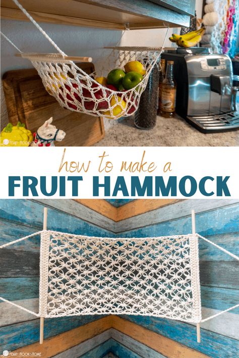 Have you been looking for a chic way to store your fresh fruit? This Fruit Hammock crochet pattern is perfect for your fruit storing needs. Fruit Hammock, Crochet Fruit, Crochet Kitchen, Crochet Home Decor, 자수 디자인, Fun Crochet Projects, A Fruit, Macrame Projects, Diy Crochet Projects