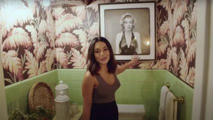 https://www.housedigest.com/img/gallery/a-look-inside-vanessa-hudgens-stunning-home/the-colorful-powder-room-has-an-old-hollywood-vibe-1643669167.sm.webp Vanessa Hudgens House, Colorful Powder Room, Vanessa Hudgens, Powder Room, Old Hollywood, Dream House, Hollywood, Mirror Selfie, Color