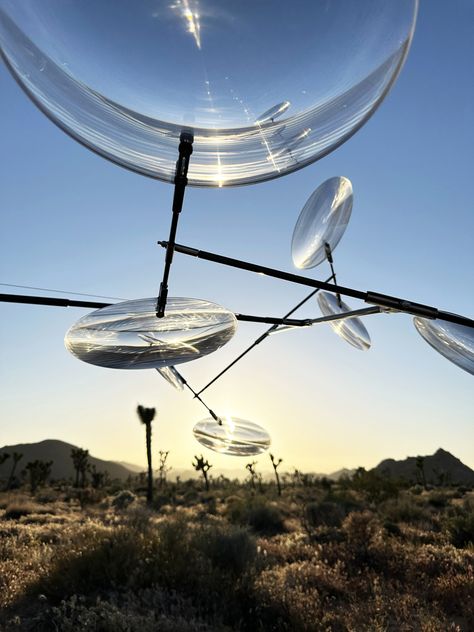 vincent leroy’s optical lens mobile takes flight above joshua tree Mobile Installation, Joshua Tree Desert, Rainbow Serpent, Reading Art, Kinetic Art, Artistic Installation, Kinetic Sculpture, California National Parks, Latest Mobile