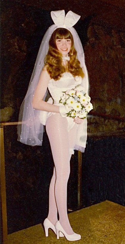 loutigergirl99: “ Bunny Bride Valarie on her Wedding Day ” Playboy Bunny Outfits, Vintage Bridal Fashion, Bunny Outfit, Playboy Bunny, Vintage Bride, Bunny Ears, Vintage Bridal, Up Girl, Look Cool