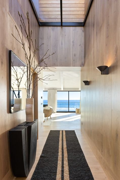 Rainforest Living Room, Modern Beach Cottage, California Contemporary, Luxury High Rise, Malibu Beach House, Colored Mirror, Large Curtains, Foyer Hallway, Malibu Beach