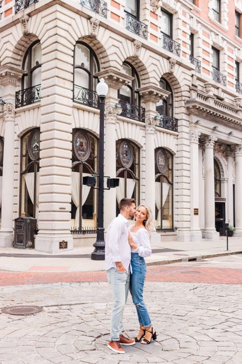 5 Perfect Providence Locations for Family and Engagement Photos - gloriagreenfield.com Providence Engagement Photos, Providence Wedding, Location Photoshoot, Downtown Providence, Engagement Announcement Photos, City Model, Engagement Photo Locations, Beach Photography Poses, City Engagement