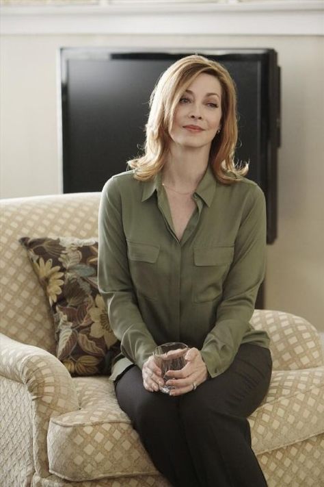 Sharon Lawrence - Tom Lawrence, Body Of Proof, Sharon Lawrence, Cheryl Tiegs, Nypd Blue, Sharon Tate, Sharon Stone, Movie Photo, Best Actor