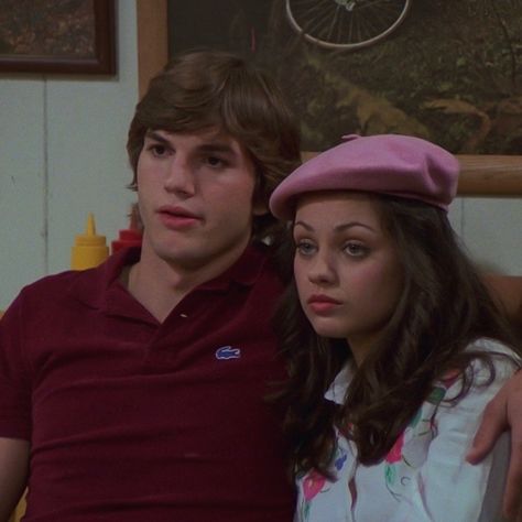 jackie & michael or jackie & steven? follow @jackieburkhaurt for more 👼🏼✨☁️ Jackie That 70s Show, Michael Kelso, Jackie Burkhart, 70 Show, Ashton Kutcher, That 70s Show, Brooklyn Baby, Tv Couples, Famous Couples