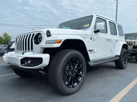 High Altitude Sahara Jeep Wrangler All White Jeep Wrangler, Jeep Wrangler High Altitude, Black Jeep Wrangler Unlimited, Electric Jeep, White Jeep Wrangler, 2020 Jeep Wrangler, Black Jeep Wrangler, Jeep Wrangler Forum, Jeep Sahara