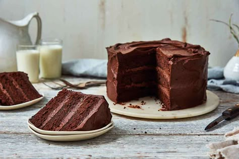 Self-Rising Chocolate Cake | King Arthur Baking Self Rising Biscuits, Self Rising Biscuits Recipe, Self Rising Flour Recipes, Cake For Summer, Cake Recipe Moist, Buttermilk Cake, Chocolate Cake Recipe Moist, King Arthur Baking, Chocolate Cake Recipe Easy