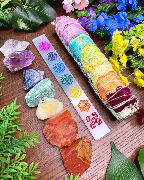 7 Chakras Crystal Gift Set 7 Chakra Crystals Sage Smudge & | Etsy Chakra Sage, Sacred Space Altar, Selenite Wand, Sacred Geometry Symbols, White Sage Smudge, Sage Smudge, Selenite Wands, Angel Guidance, Perennial Shrubs