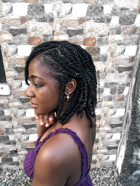 Stretched Twist Out, Side Part Mini Twist, Simple Twist Hairstyles, 4c Twist Out, Short Jumbo Twists, Medium Twists Natural Hair, Short Mini Twists With Extensions, 4c Mini Twists, Chunky Twists Natural Hair