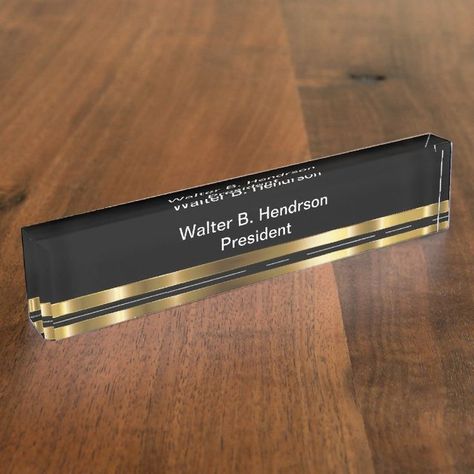 Desk Signage, Office Employee, Desk Plaques, Name Plate Design, Office Clock, Desk Name Plate, Executive Gifts, Desk Name, Desk Name Plates