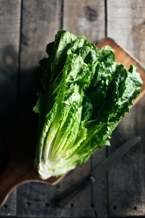 romaine lettuce Ingredients Photography, Vegetables Photography, Green Veggies, Cooking Ingredients, Green Vegetables, Romaine Lettuce, Fresh Fruits And Vegetables, Fruit Vegetables, Fresh Veggies