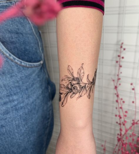 Blueberry Tattoo #floraltattoo #tattoo #blueberry Blueberry Tattoo Design, Bilberry Tattoo, Blueberry Tattoo Black And White, Fine Line Blueberry Tattoo, Wild Blueberry Tattoo, Berry Vine Tattoo, Blueberry Plant Tattoo, Blueberry Bush Tattoo, Blueberry Vine Tattoo