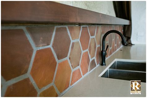 6x6 Manganese Hexagon Saltillo Tile Backsplash! Manganese Saltillo tile is a blend of light and dark brown tones with some terracotta colors as well. This kitchen backsplash features our 6" hexagon terracotta Saltillo tile. Rustico Tile & Stone offers wholesale-direct prices for Saltillo tile, Concrete tile, Talavera tiles, & Cantera Stone. We also ship worldwide. Every day. Learn more at RusticoTile.com Terracotta Backsplash, Mexican Tile Backsplash, Mexican Tile Floor, Hexagon Tile Pattern, Hexagon Tile Backsplash, Octagon Tile, Backsplash Patterns, Patterned Tile Backsplash, Floor Restoration