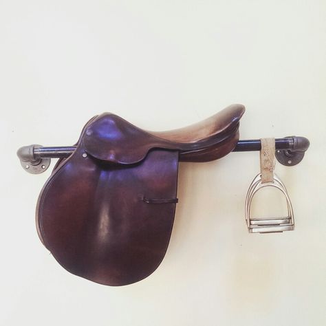 Diy Saddle Rack, Saddle Display, Saddle Decor, Tack Storage, Saddle Stand, Western Room, Hat Shelf, Western Rooms, Saddle Rack