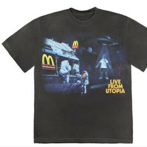 This Is New And Still In The Packaging. Authentic. Live From Utopia T- Shirt. Size X Large #Travisscott #Cactusjack I Can Show The Orginal Receipt For Proof Of Authenticity. Travis Scott Live, Scott Travis, Travis Scott T Shirt, Hamburger Fries, Hamburger And Fries, Hip Hop Style, Style Hip Hop, Travis Scott, Hip Hop Fashion