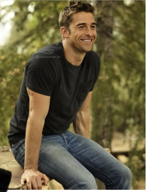 Scott Speedman, Man Looks, Greys Anatomy Cast, Great Scott, Best Actors, Gq Style, Data Analyst, A Beautiful Life, Man Candy