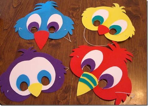 Bird Activities for Kids Bird Activities For Kids, Bird Activities, Birds For Kids, Theme Carnaval, Bird Costume, Felt Mask, Bird Party, Bird Masks, Masks Crafts