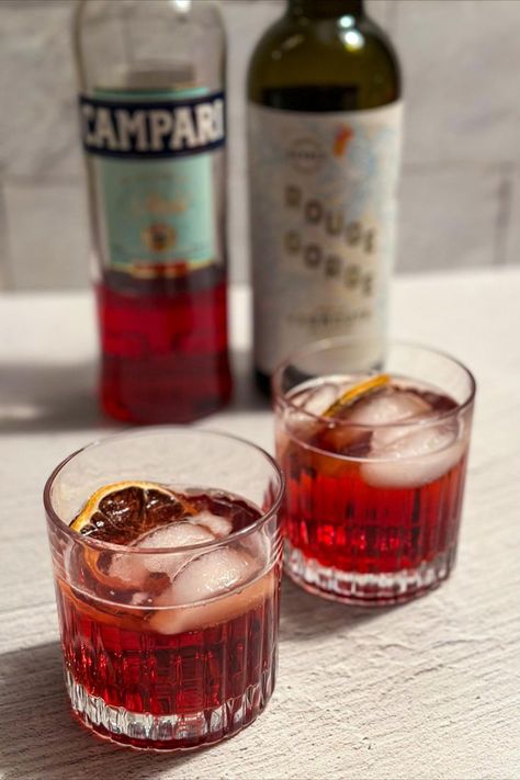 Looking for a cocktail that's both light and flavorful? The Americano is your answer! With its harmonious mix of Campari and red vermouth, enhanced by a hint of citrus, it's the perfect choice for a refreshing and refined drink experience. 🌟🍊 #RefreshingCocktails #DrinkIdeas Americano Recipe, Vermouth Cocktail, Italian Elegance, Refreshing Cocktail, Old Fashioned Glass, Easy Cocktails, Negroni, Vermouth, Refreshing Cocktails