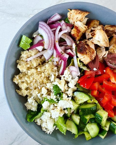 Mediterranean Chicken Bowl Medaterain Chicken Bowl, Medeteranian Chicken Bowl, Meteranian Chicken Bowl, Medtrain Diet, Mediterranean Bowl Chicken, Meditrainian Bowl, Medditeranean Bowl, Mediterranean Bowls Healthy, Chicken Mediterranean Bowl