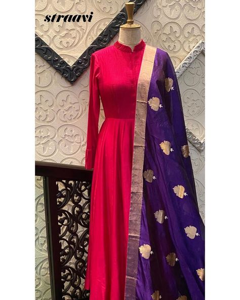 Straavi on Instagram: “Art of combining the two contrasting colours makes your outfit stand out in the dark. The elegance of Traditional Anarkali with contrasting…” Multicolor Anarkali Traditional Wear, Semi-stitched, Semi-stitched Anarkali Saree With Border, Anarkali Style Multicolor Handloom Lehenga, Multi Colour Anarkali Dresses, Multicolor Anarkali Traditional Wear With Border, Ikkat Half Saree Designs, Ethnic Fashion Indian, Silk Kurti Designs, Long Frock Designs