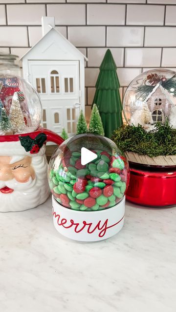 Alicia Kim on Instagram: "Snow globe gift 3 ways. These were super fun and easy to make and all around $10 or less! These are great teacher, coworker, or neighbor gifts! All supplies are linked in my LTK shop. Which one is your favorite? #snowglobe #snowglobes #easygift #teachergifts #teachergift #teachergiftideas #neighborgifts #diygifts #diygift" Snowglobe Aesthetic, Diy Snowglobe, Snowglobe Craft, Diy Snow Globes, Christmas Snowglobe, Globe Gift, Bubble Gum Machine, Diy Snow Globe, Christmas Snow Globes