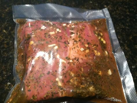 DELICIOUS Steak Marinade!!!  I marinated steaks overnight and then broiled them in the oven, sliced and put on top of salad for lunch @ work!! YUM London Broil Marinade, London Broil Recipes, Meat Marinade, London Broil, Marinated Steak, Beef Dinner, Crock Pot Cooking, Beef Dishes, Test Kitchen