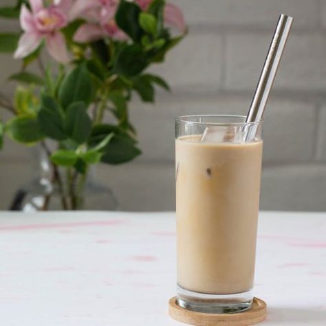 Coffee Milk Tea Recipe, Black Milk Tea, Make Brown Sugar, Coffee Milk Tea, Milk Tea Recipes, Matcha Milk, Sweet Milk, Espresso Powder, Meal Replacement Smoothies