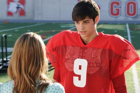 Disney Channel Original Movies, Smallville Clark Kent, Tom Welling Smallville, Football Movies, Beau Mirchoff, Noah Centineo, Disney Channel Original, Tom Welling, Chad Michael Murray