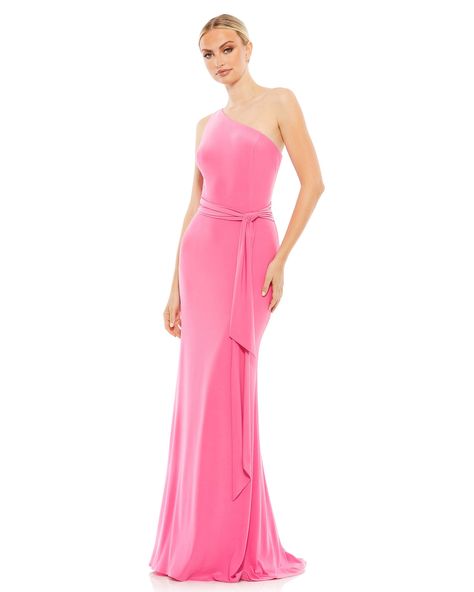 Full Length & Maxi – Page 2 – Mac Duggal Simple Elegant Dresses, Mog Dresses, Fitted Gowns, Classy Gowns, Pink Evening Dress, Sheath Gown, Trumpet Gown, Mac Duggal Dresses, Unique Prom Dresses