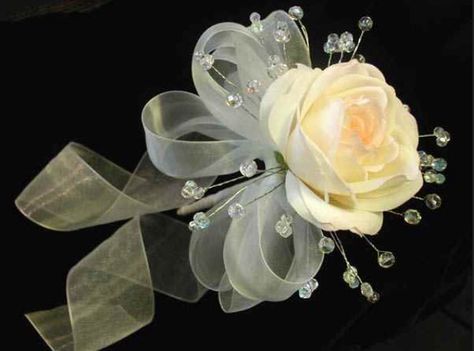 Roses Bunga Pahar, Single Rose Bouquet, Crystal Bouquet, Flower Craft, Prom Flowers, Flower Corsage, Single Rose, Single Flower, Crystal Wedding