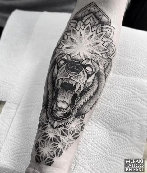 Month Tattoos, Bear Mandala, Black Bear Tattoo, Mandela Design, Bear Tattoo Designs, The Best Tattoos, Blackwork Tattoos, Bear Tattoos, Bear Tattoo