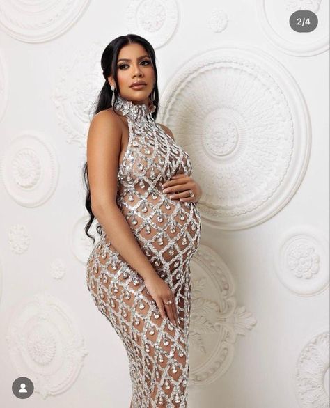 Pregnant Women Birthday Outfits, Baby Shower Hairstyle, Glam Maternity Shoot, Wedding Dresses For Pregnant Women, Maternity Shoot Dresses, Maternity Shoot Outfit, Maternity Picture Outfits, Beautiful Maternity Dresses, Baby Announcement Photoshoot