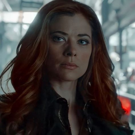 Poison Ivy Live Action, Poison Ivy Gotham, Ivy Gotham, Ivy Pepper, Gotham Tv, Peyton List, Grant Gustin, Female Face, Poison Ivy