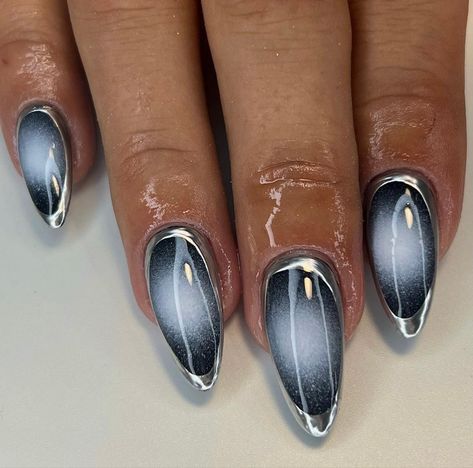 Aura Nails, Black Acrylic Nails, Eye Nails, Estilo Hippie, Cat Eye Nails, October 2022, Top 40, Minimalist Nails, Heart Nails