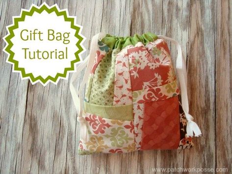 After digging around in my drawer, I came upon a small group of patchwork quilt blocks that were just the right size for a gift bag.  So-- how about how to Make A Gift Bag, How To Make A Gift Bag, Cinch Sack, Zipper Pouch Tutorial, Cinch Bag, Applique Templates, Fabric Bins, Bags Tutorial, Easy Sewing Projects