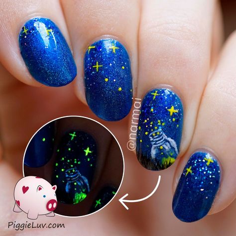 PiggieLuv: Fireflies become stars nail art Firefly Nail Art Designs, Firefly Nail Art, Firefly Nails, Stars Nail Art, Nature Nails, Star Nail Designs, Halloween Nails Diy, Mini Canvases, Finger Paints