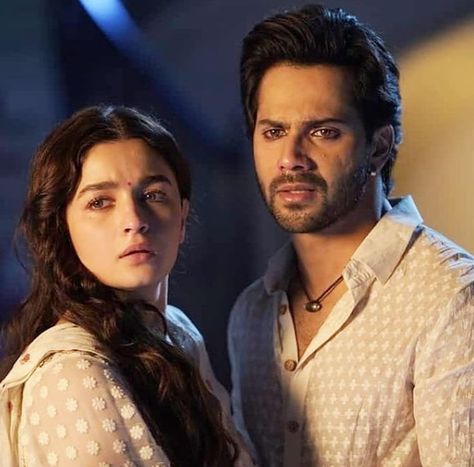 Kalank Movie Wallpaper, Kalank Roop Zafar, Kalank Movie Images, Kalank Movie Aesthetic, Srk Photo, Sharara Ideas, Indie Couple, Alia Bhatt Varun Dhawan, Vintage Bollywood Aesthetic