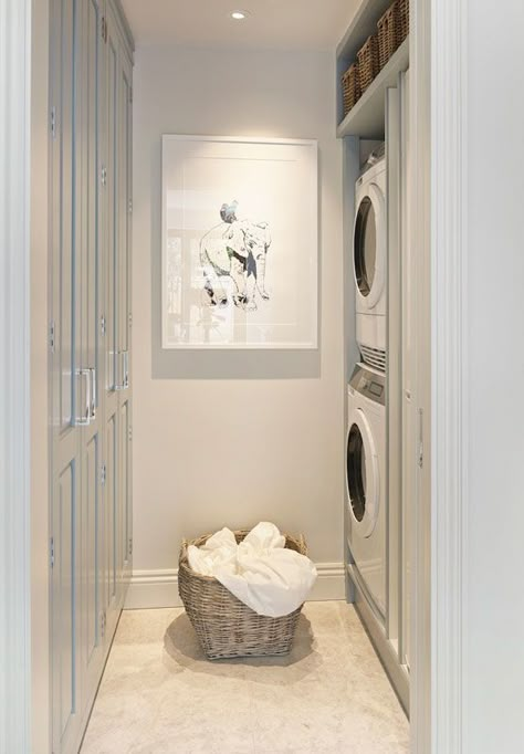 Neutral Utility Room, Townhouse Laundry Room, Laundry Room Galley, Utility Room No Windows, Laundry Room Without Sink, Townhouse Laundry Room Ideas, Long Laundry Room Ideas Layout, Small Luxury Laundry Room, Windowless Laundry Room Ideas