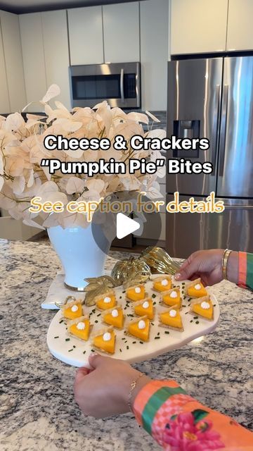 Pumpkin Pie Bites, Fall Appetizer, Flavored Whipped Cream, Fall Appetizers, Cheese And Crackers, Pie Bites, Appetizers Easy Finger Food, Thanksgiving Treats, Harvest Thanksgiving