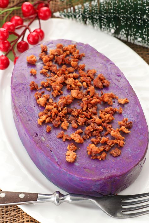 Ube Halaya Recipe (Purple Yam Jam) - Foxy Folksy Ube Biko, Filipino Desert, Ube Cupcakes, Ube Halaya Recipe, Yam Recipe, Chicken Empanada, Biko Recipe, Bibingka Recipe, Ube Jam