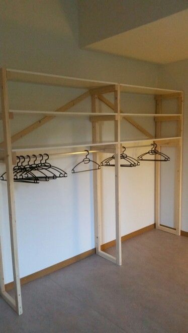 Diy Standing Closet, Standing Closet, House Pool, Walking Closet, Pool Houses, Walk In Closet, Coat Rack, Storage Spaces, Loft