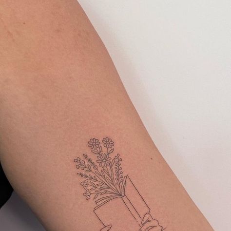 Fine Line Nurse Tattoo, Fine Line Thigh Tattoo, Fine Line Book Tattoo, Instagram Learning, Nurse Tattoo, Tattoos Infinity, Learning And Growing, Tattoos Mandala, Fine Line Tattoo