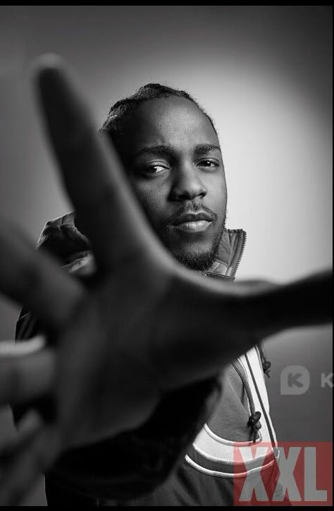 Kendrick Lamar XXL Magazine 2015 Rapper Poses Photography, Rappers Photoshoot, Kendrick Lamar Photoshoot, Rapper Poses, Rapper Pose, Rapper Photography, Kendrick Lamar Photography, Rapper Photoshoot, Rapper Photoshoot Ideas