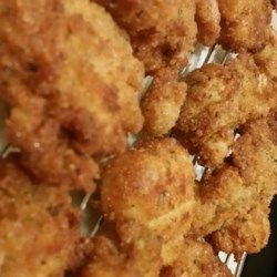 Deep Fried Oysters - Allrecipes.com Pan Fried Oysters Recipe, Fried Oysters Southern, Fried Oysters Easy, Fried Oyster Recipes, Breaded Oysters, Oysters Recipes, Baked Oyster Recipes, Oyster Party, Oyster Recipe