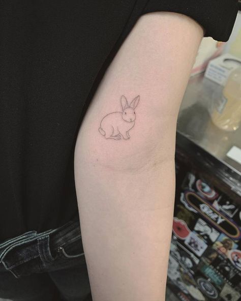 Minimalist Bunny Tattoo, Bunny Rabbit Tattoo, Peter Rabbit Tattoos, Bow Tie Tattoo, Peach Tattoo, Kiss Tattoos, Le Tattoo, Bunny Tattoo, Rabbit Tattoo