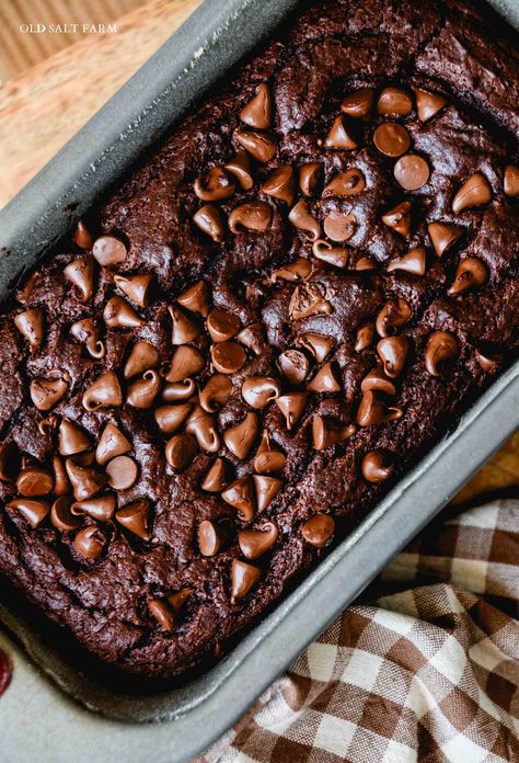 Chocolate Loaf Cake Chocolate Loaf Cake Moist, Moist Chocolate Loaf Cake Recipe, Moist Chocolate Loaf Cake, Chocolate Fudge Loaf Cake, Chocolate Cake In Loaf Pan, Chocolate Loaf Cake Recipe, Dense Cake, Loaf Pan Cake, Chocolate Loaf