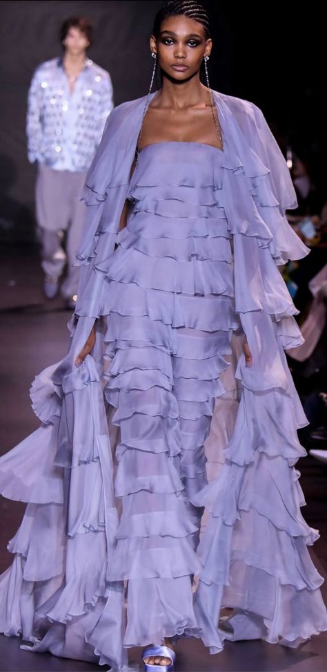 Women Maxi Dresses, Runway Gowns, Georges Hobeika, Spring Summer 2023, Long Jacket, Women Maxi, Mode Vintage, Summer 2023, Couture Dresses