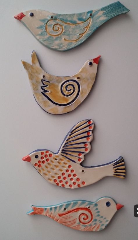 Polymer Clay Kunst, Clay Birds, Pottery Animals, Birds Art, Air Dry Clay Projects, Inspiration Painting, Cerámica Ideas, Pottery Handbuilding, Clay Crafts Air Dry